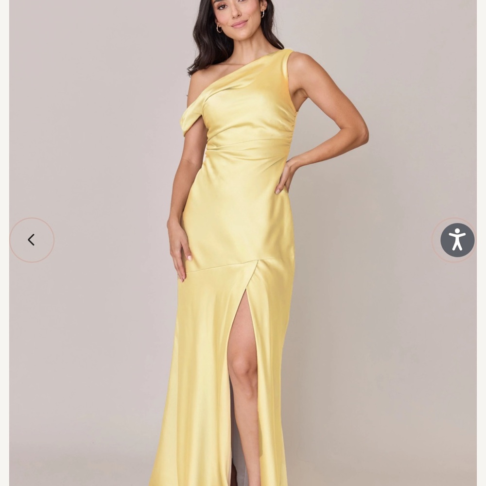 Revelry - Livvy Satin Dress in Yellow - Size 6, Regular Maxi length
